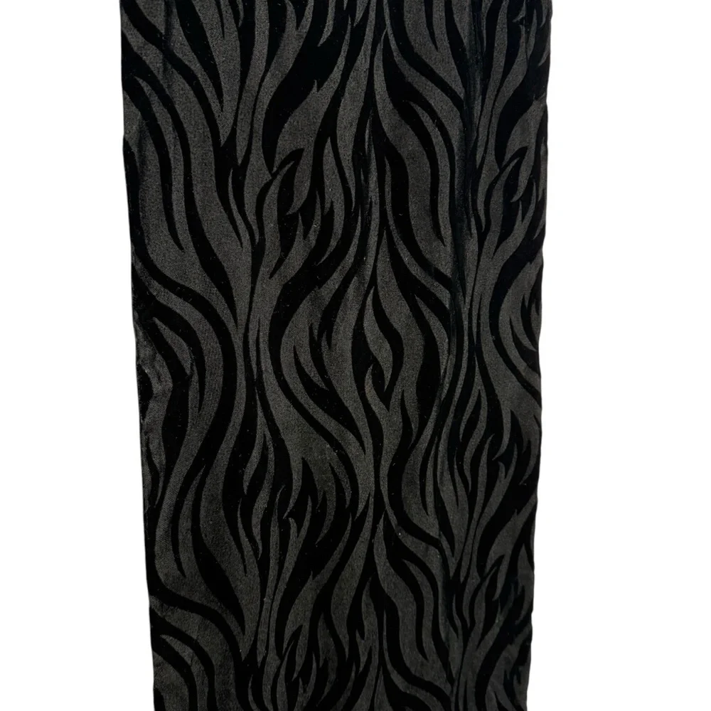 Salvatore Ferragamo Zebra Pattern Black Velvet Neck Scarf Fringe Ends Made Italy